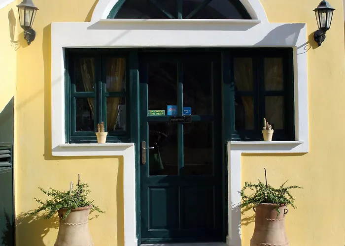 Apart-hotel Anemomilos Perissa (Santorini)