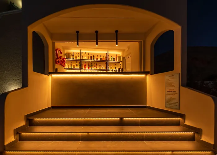 Anemomilos Apart-hotel Perissa (Santorini)