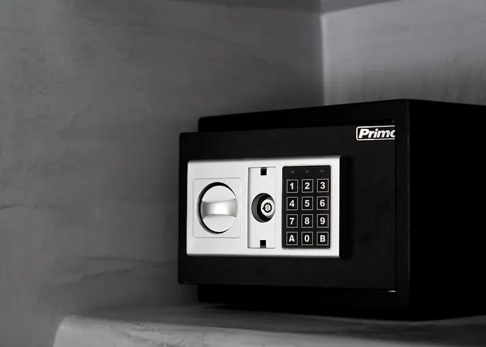 Aparthotel Anemomilos Perissa (Santorini)