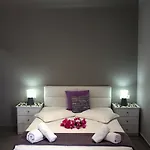 Aparthotel Anemomilos Perissa (Santorini)