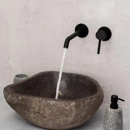 Aparthotel Anemomilos