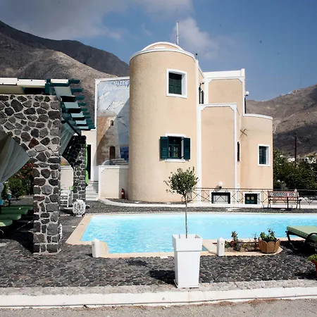 Anemomilos 4* Perissa (Santorini)