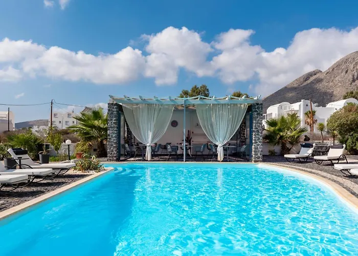 Anemomilos Περίσσα