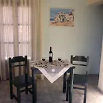 Ξενοδοχείο με διαμερίσματα Anemomilos