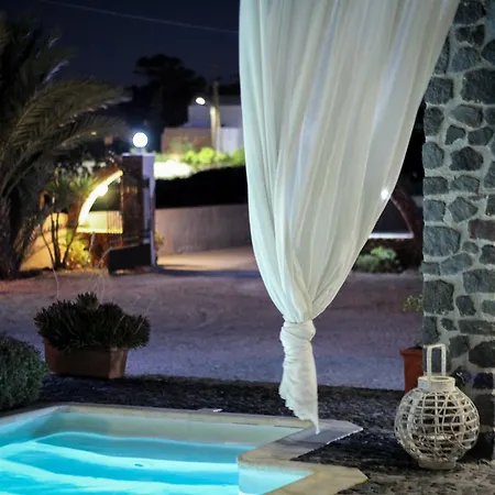 Apartmanhotel Anemomilos 3*